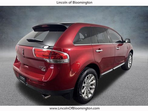 Used 2015 Lincoln MKX AWD w/ Equipment Group 101A image 7