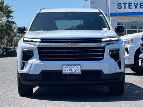 Used 2026 Chevrolet Traverse LT AWD/4WD image 10