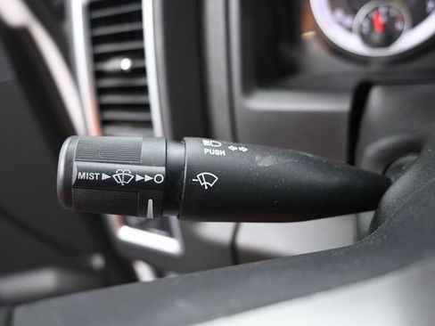 Used 2024 RAM 1500 Warlock AWD/4WD image 25