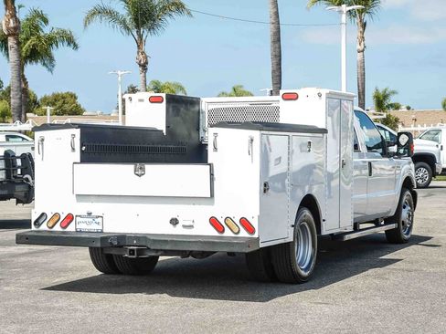 Used 2016 Ford F350 XL w/ Power Equipment Group RWD image 4