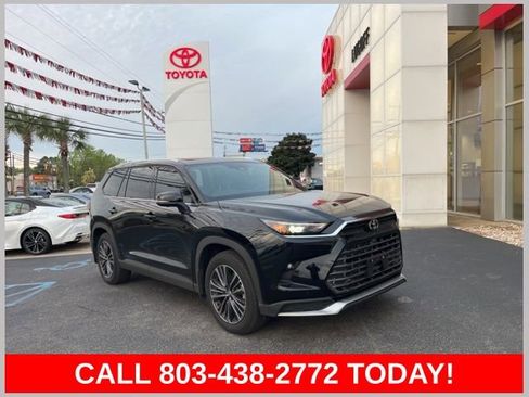 Used 2025 Toyota Grand Highlander AWD Hybrid image 1