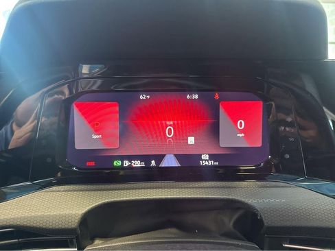 Used 2024 Volkswagen GTI SE FWD image 3