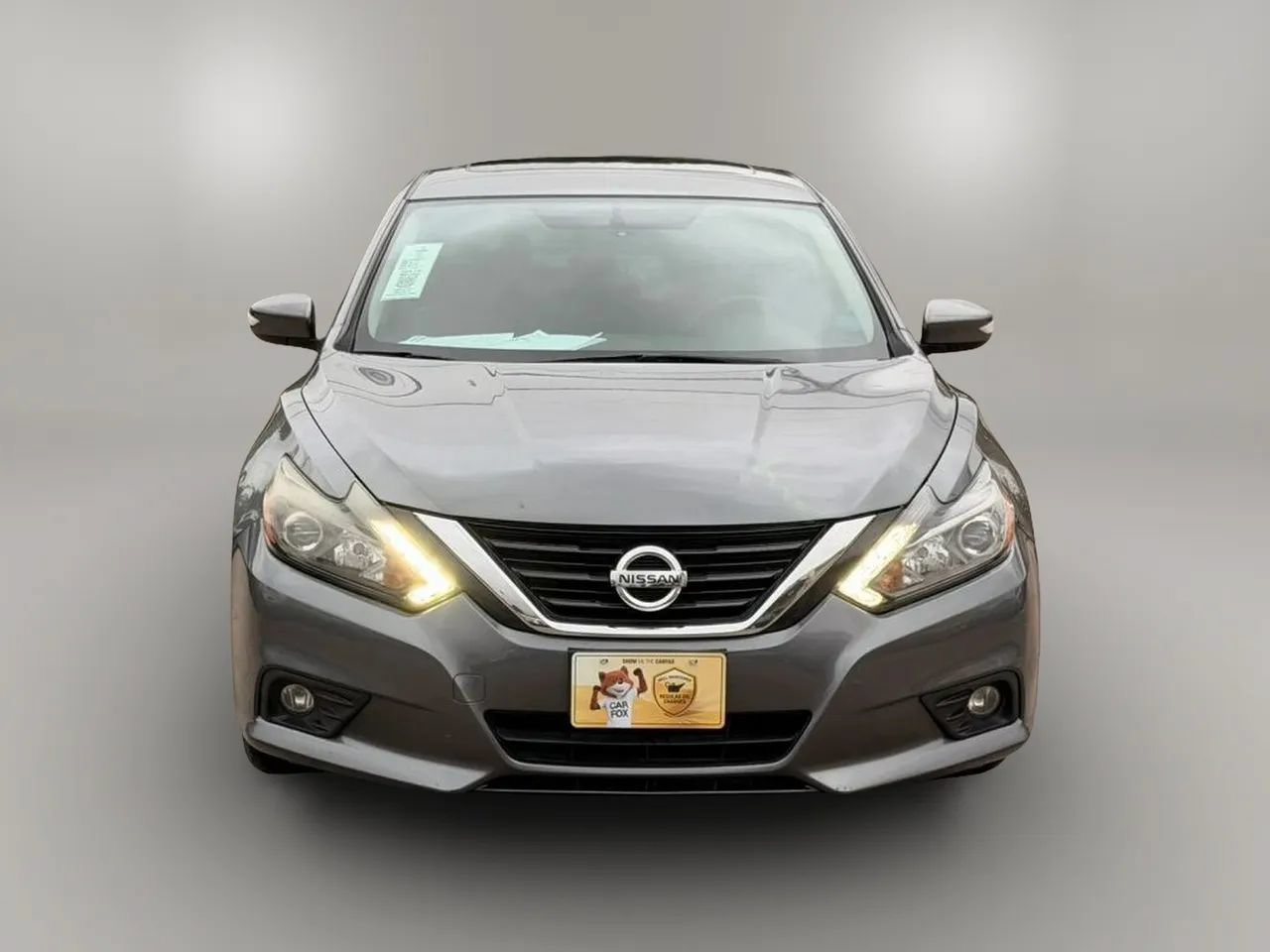 Used 2016 Nissan Altima 2.5 SL w/ 2.5 Technology w/LED Package FWD image 3