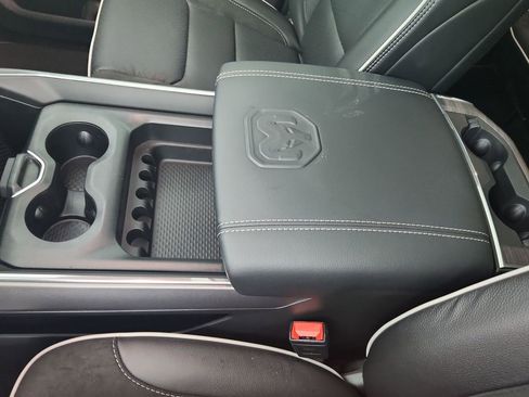 New 2026 RAM 1500 Laramie AWD/4WD image 30