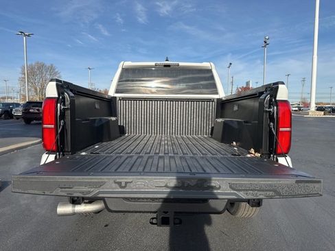 New 2025 Toyota Tacoma TRD Sport image 28