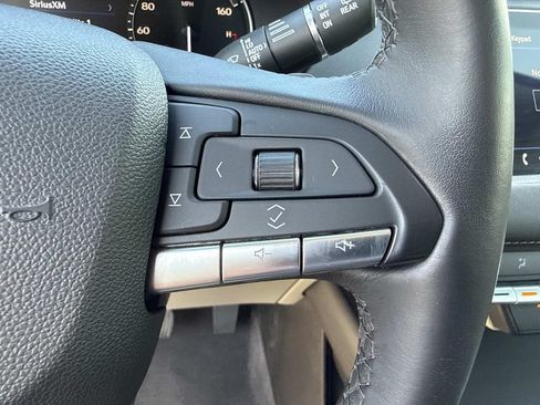 Used 2021 Cadillac XT4 Premium Luxury AWD/4WD image 29