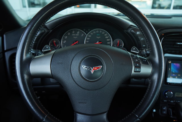 Used 2008 Chevrolet Corvette Convertible w/ Preferred Equipment Group RWD image 17