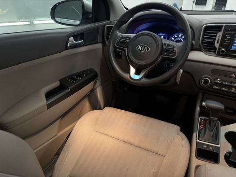 Used 2019 Kia Sportage LX FWD image 27
