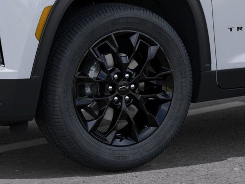 New 2026 Chevrolet Traverse LT w/ Midnight/Sport Edition AWD/4WD image 33