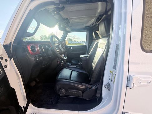 Used 2018 Jeep Wrangler Unlimited Rubicon AWD/4WD image 10
