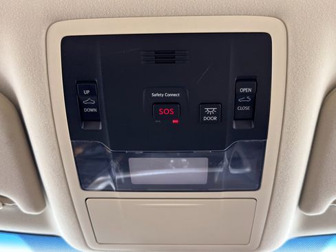 Used 2017 Lexus RX 350 AWD w/ Premium Package image 35