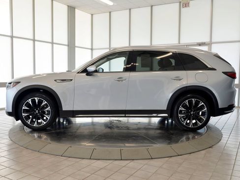 Used 2024 MAZDA CX-90 Plug-In Hybrid w/ Premium Plus AWD/4WD image 5