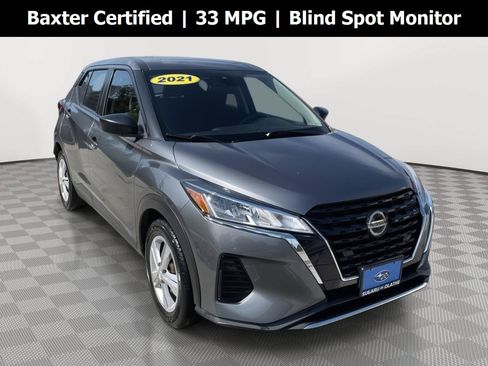Used 2021 Nissan Kicks S FWD image 1