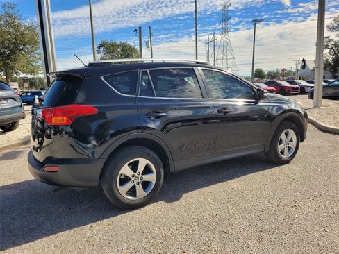 Used 2015 Toyota RAV4 XLE image 14