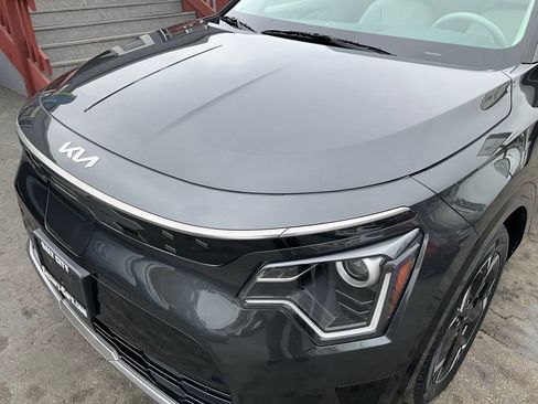 Used 2023 Kia Niro Wind FWD image 82
