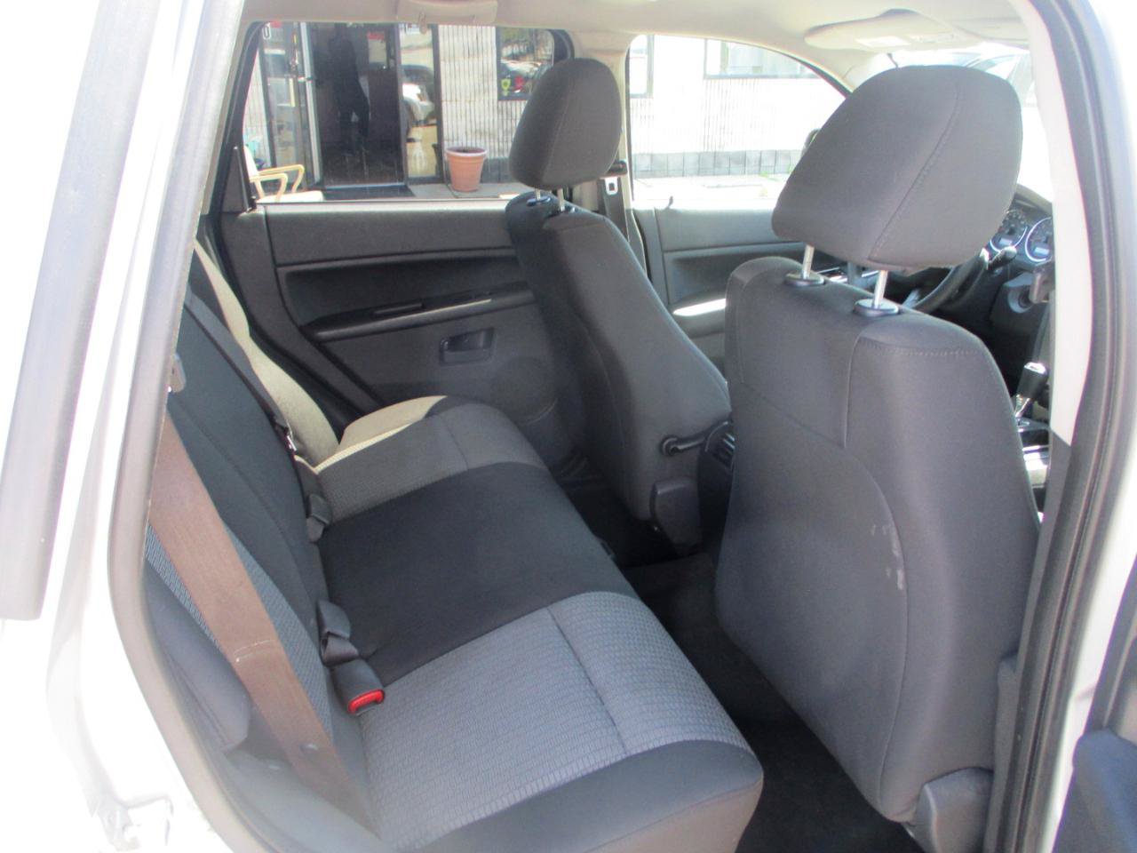 Used 2008 Jeep Grand Cherokee Laredo w/ Trailer Tow Group IV AWD/4WD image 8