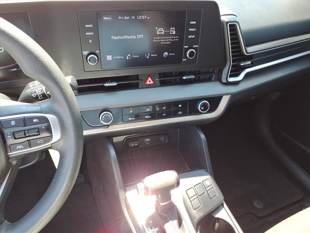 Used 2023 Kia Sportage LX AWD/4WD image 25
