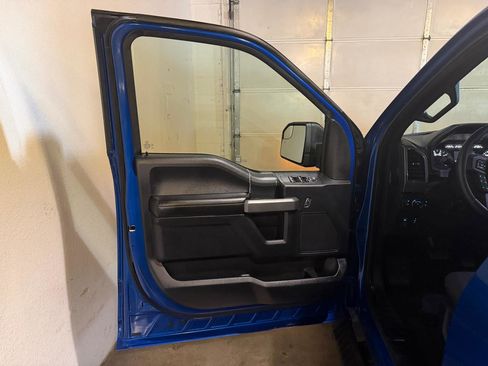 Used 2018 Ford F150 XLT w/ Equipment Group 302A Luxury image 8