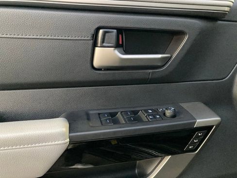 Used 2024 Toyota Tundra Limited image 13