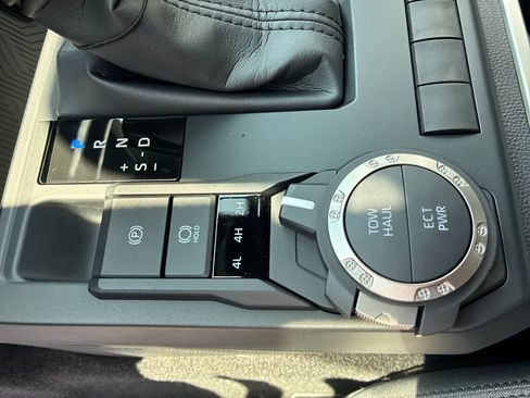 New 2026 Toyota Tacoma SR5 AWD/4WD image 25