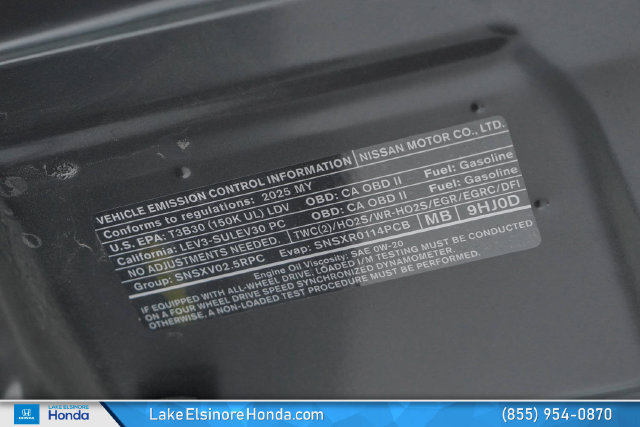 Used 2025 Nissan Altima 2.5 SV FWD image 31