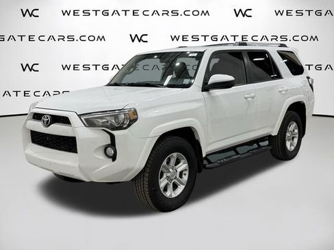 Used 2019 Toyota 4Runner SR5 AWD/4WD image 1