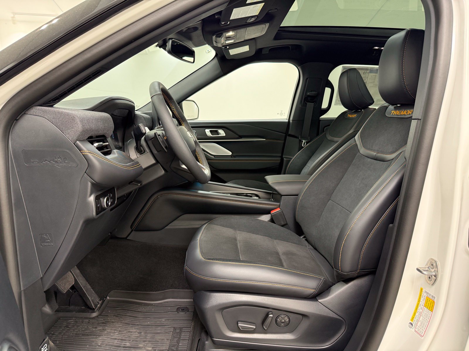 New 2026 Ford Explorer Tremor w/ Tremor Ultimate Package AWD/4WD image 18