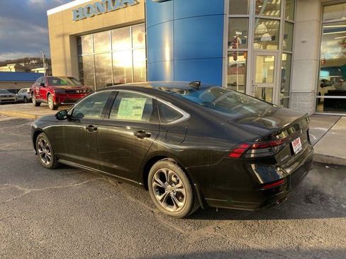 New 2025 Honda Accord EX-L image 3