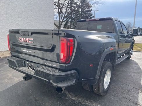 Used 2022 GMC Sierra 3500 Denali image 5
