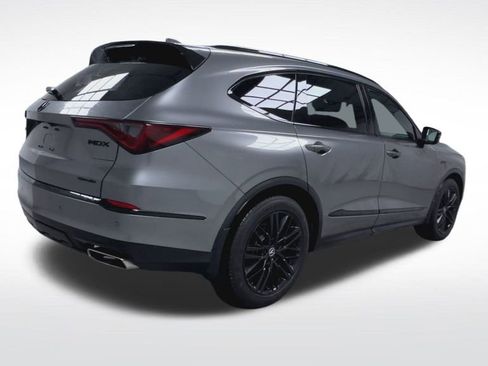 Used 2023 Acura MDX A-Spec image 8
