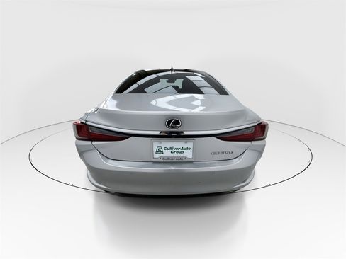 Used 2019 Lexus ES 350 Luxury image 7