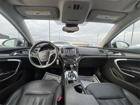 Used 2017 Buick Regal Sport Touring image 26
