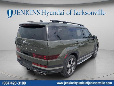 Used 2024 Hyundai Santa Fe Limited image 4