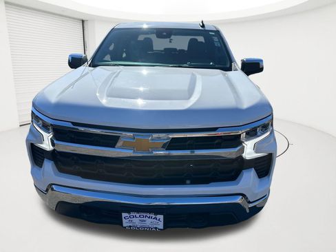 Used 2023 Chevrolet Silverado 1500 LT AWD/4WD image 21