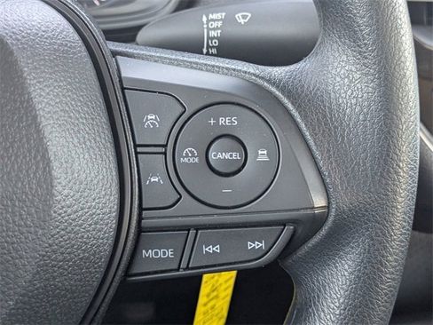 Used 2024 Toyota Corolla LE image 27