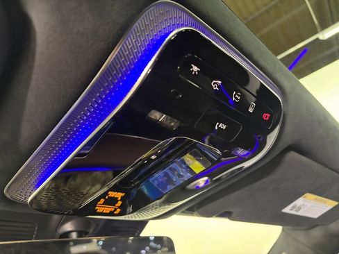 Used 2024 Mercedes-Benz S 63 AMG S w/ Rear Seat Package image 25