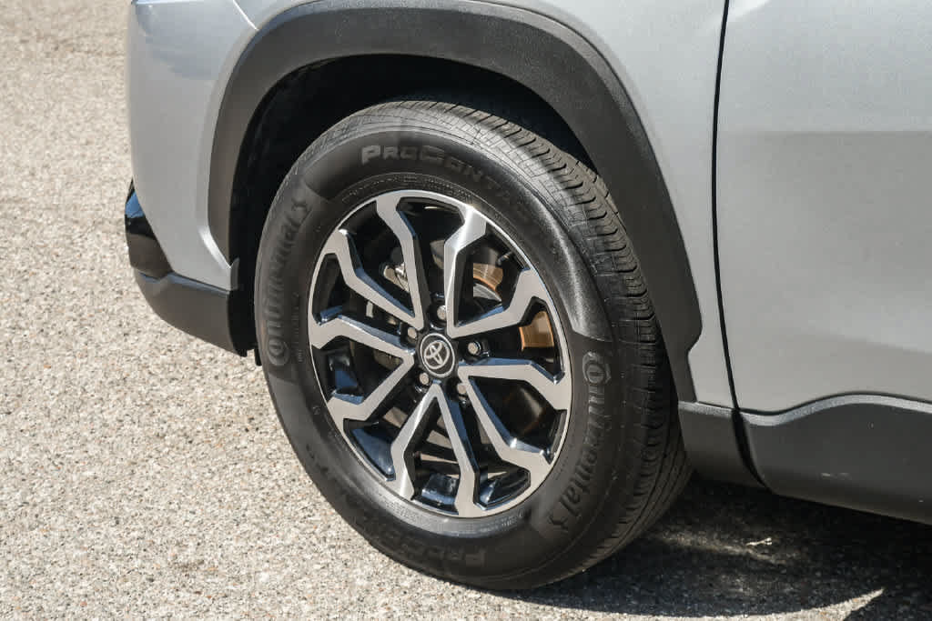 Certified 2024 Toyota Corolla Cross AWD Hybrid image 11