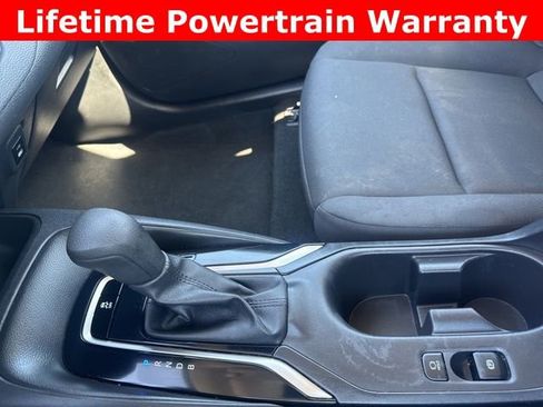Used 2024 Toyota Corolla LE image 9