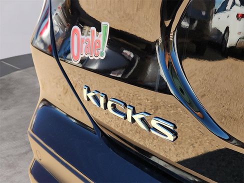 Used 2025 Nissan Kicks Play S image 10