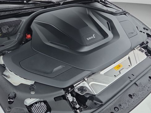Certified 2022 BMW i4 eDrive40 RWD image 40