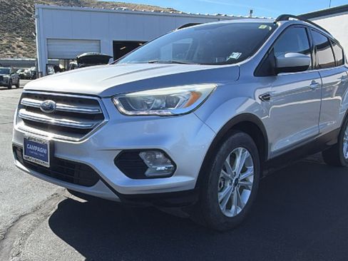 Used 2018 Ford Escape SEL AWD/4WD image 7
