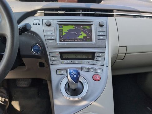 Used 2013 Toyota Prius Three FWD image 9