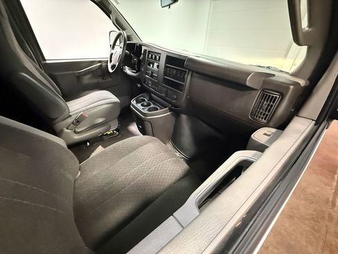 Used 2024 GMC Savana 2500 w/ Driver Convenience Package image 58