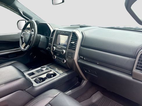 Used 2021 Ford Expedition XLT RWD image 31