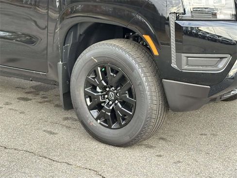 New 2026 Nissan Frontier SV w/ SV Convenience Package image 7