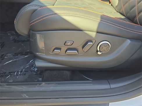 New 2026 Genesis GV70 3.5T Sport Prestige image 12