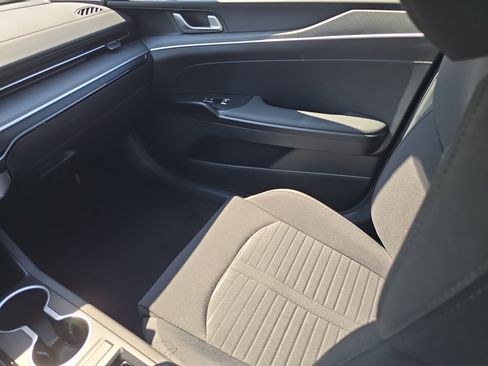 New 2026 Kia K5 LXS image 15