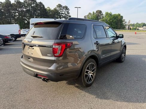 Used 2019 Ford Explorer Sport w/ Equipment Group 401A AWD/4WD image 8