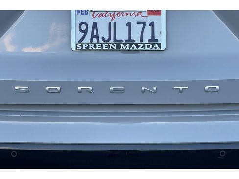 Used 2022 Kia Sorento EX w/ Panoramic Sunroof Package image 53