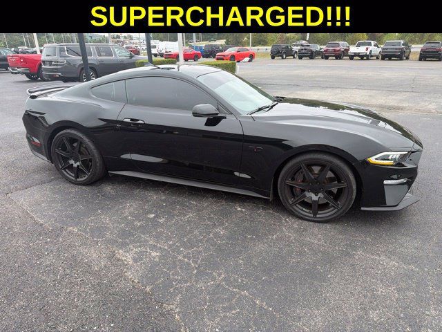 Used 2021 Ford Mustang GT Premium w/ GT Performance Package RWD image 8